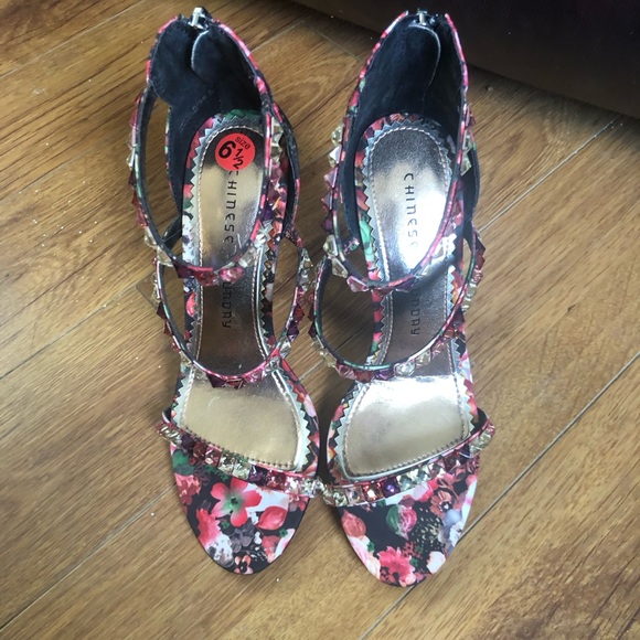 Chinese Laundry Rhinestone Floral Heels - Picture 3 of 8